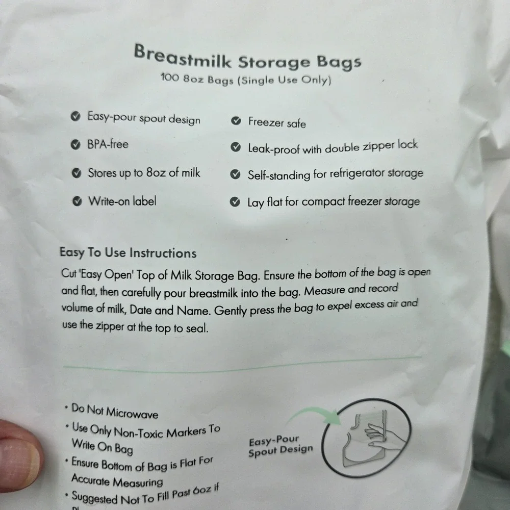 Lot of 2 Motif Medical Breastmilk Storage Bags 8 oz 100 Count BPA Free 200 Bags